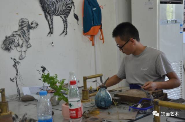 國(guó)家藝術(shù)基金&ldquo;蕪湖鐵畫(huà)藝術(shù)人才培養(yǎng)項(xiàng)目&rdquo;學(xué)員結(jié)業(yè)作品展 (11)