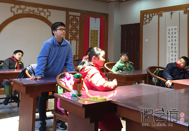 鏡湖小學(xué)真容國(guó)學(xué)堂鐵畫(huà)第六課 (7)