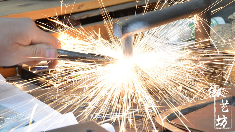 002安徽企業(yè)商務(wù)交流禮品制作