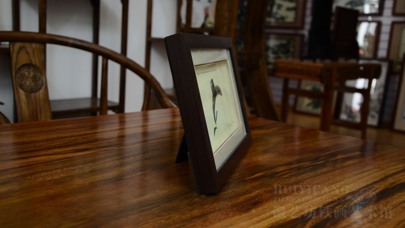 樂(lè)游網(wǎng)戰(zhàn)略合作發(fā)布會(huì)暨供應(yīng)商推介會(huì)鐵畫(huà)紀(jì)念品