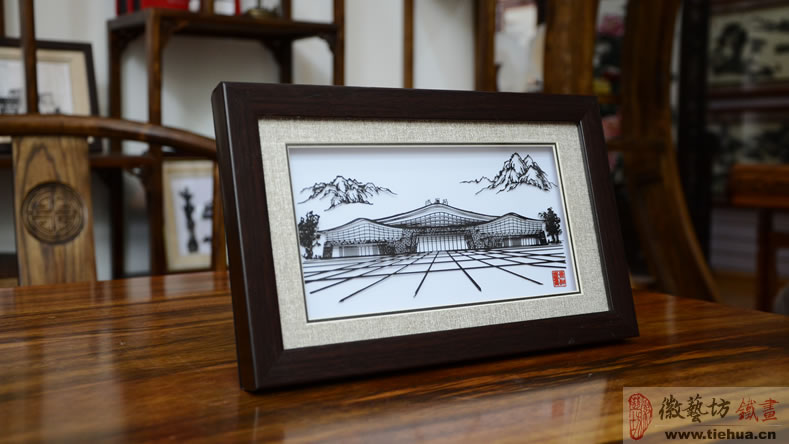 中鐵時(shí)代建筑設(shè)計(jì)院有限公司定制的峨眉站高鐵形象宣傳鐵畫